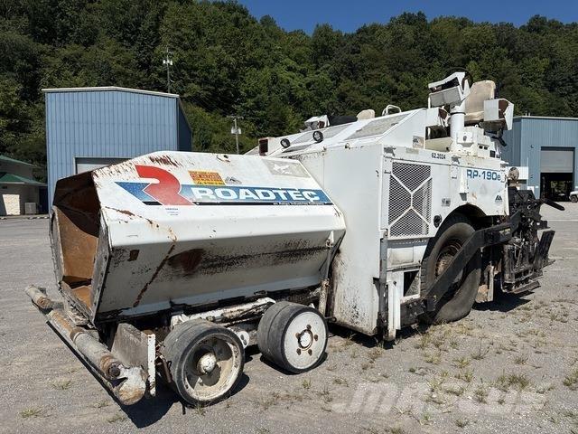 Roadtec RP190E アスファルトフィニッシャ