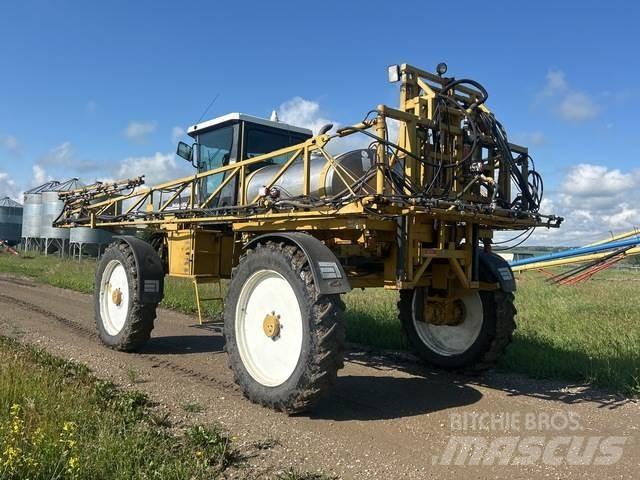 RoGator 854 自走式噴霧器