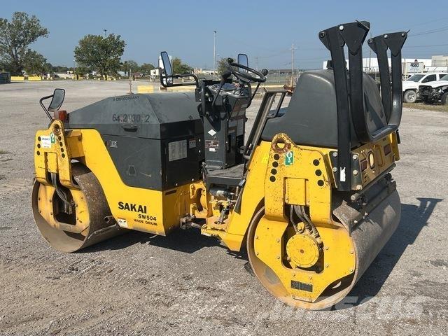 Sakai SW504 タンデムローラ