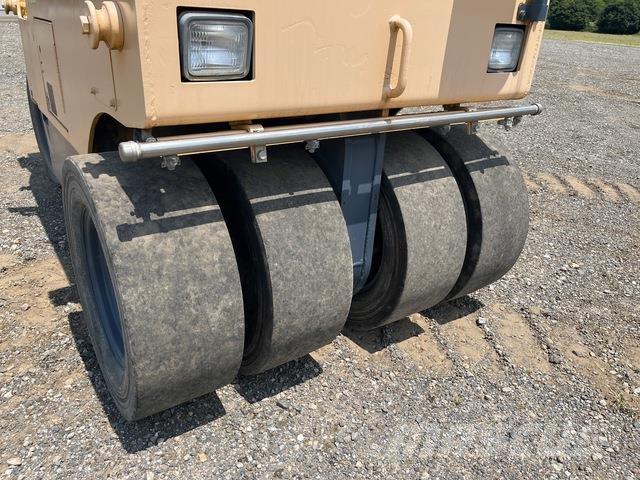 Sakai TS160 コンバインドローラ