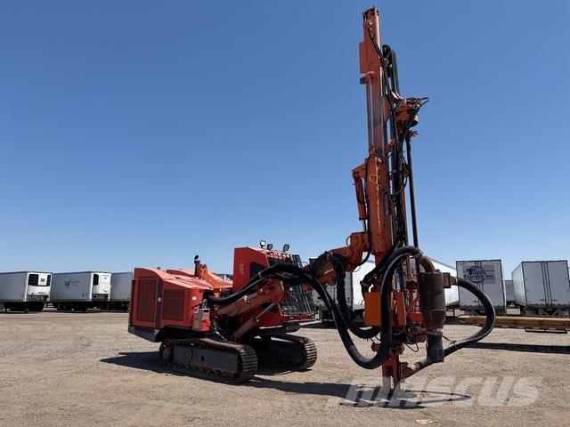 Sandvik DP1500 サーフェイスドリルリグ