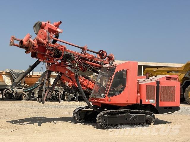 Sandvik DP900 サーフェイスドリルリグ