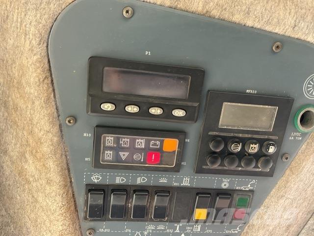 Sandvik DP900 サーフェイスドリルリグ