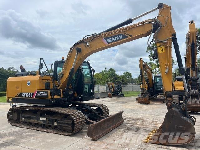 Sany SY135C 大型油圧ショベル12t以上（パワーショベル・ユンボ）