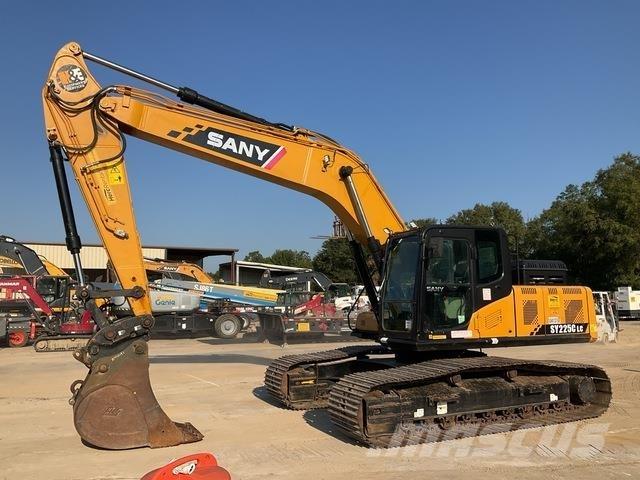 Sany SY225C LC 大型油圧ショベル12t以上（パワーショベル・ユンボ）