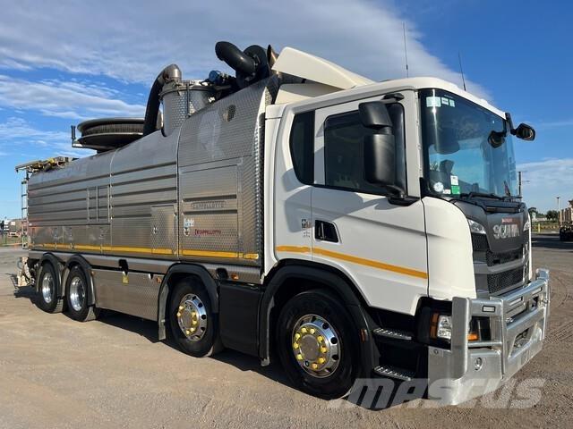Scania G450 コンバイン／バキュームトラック