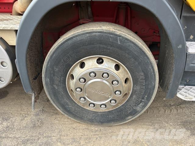 Scania P440 アームロール