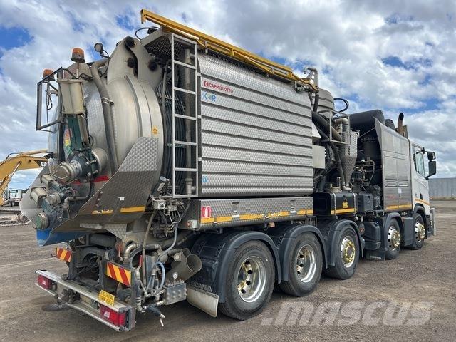 Scania R620 コンバイン／バキュームトラック