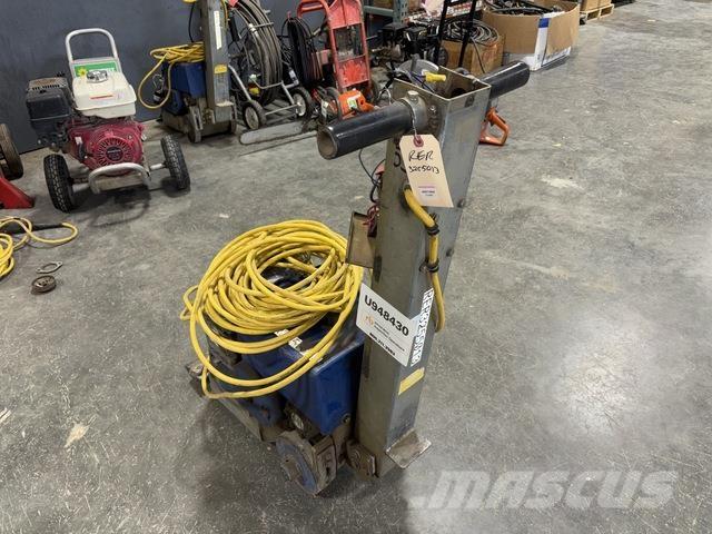  Sinclair 床洗浄機（スクラバー）