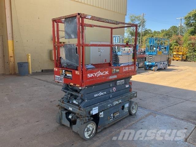 SkyJack 3219 シザースリフト