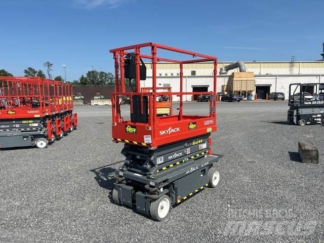 SkyJack SJ3219 シザースリフト