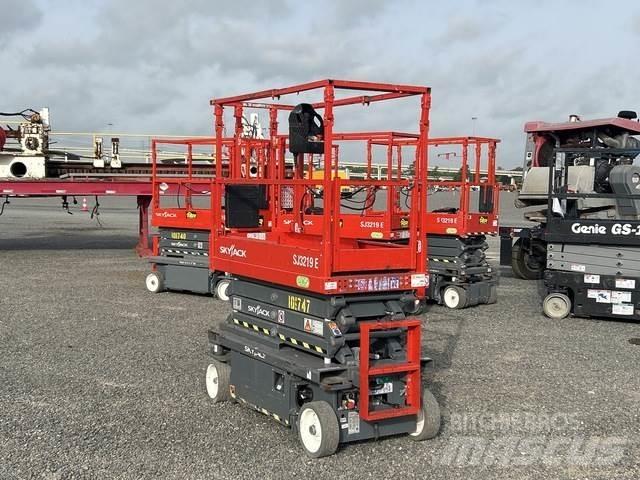 SkyJack SJ3219 シザースリフト