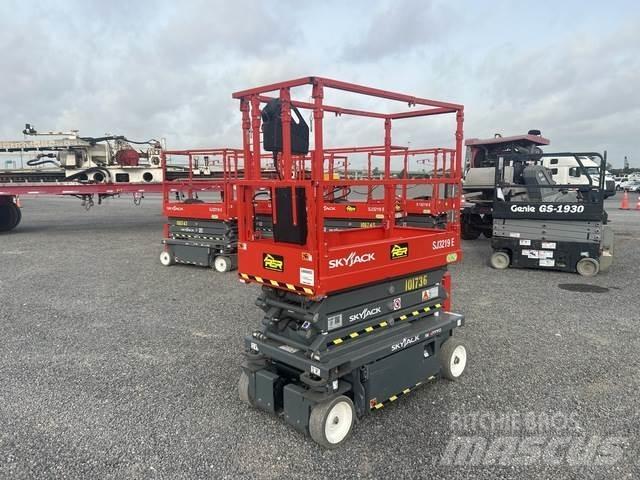 SkyJack SJ3219 シザースリフト