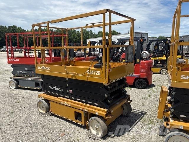 SkyJack SJ4726 シザースリフト