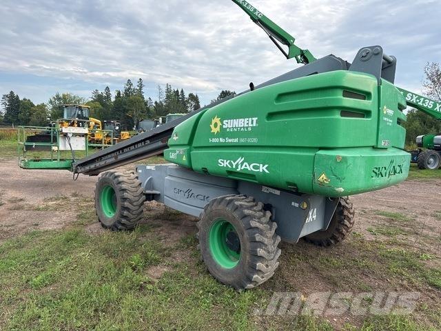 SkyJack SJ61T ブームリフト　直伸型