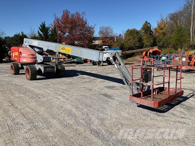 SkyJack SJ86T ブームリフト　直伸型