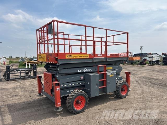 SkyJack SJ8841 シザースリフト