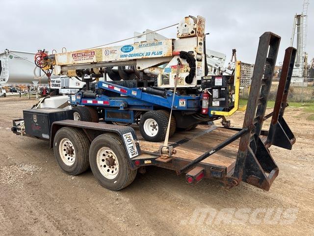  Skylift MD-33 自走式掘削トラック