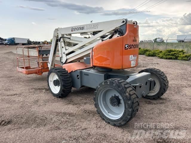 Snorkel A46JRT ブームリフト　屈伸型