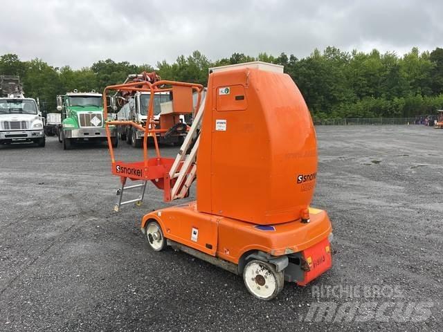 Snorkel MB26J 垂直昇降型リフト
