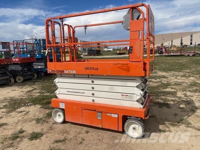Snorkel S4732E シザースリフト