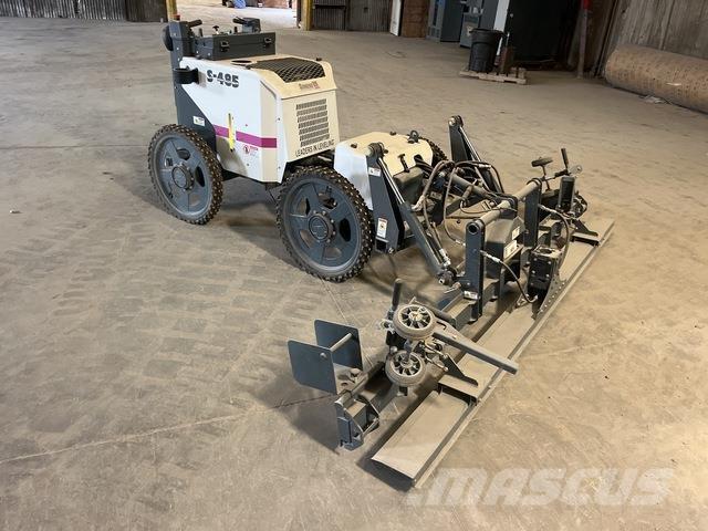 Somero S485 コンクリート打設ブーム