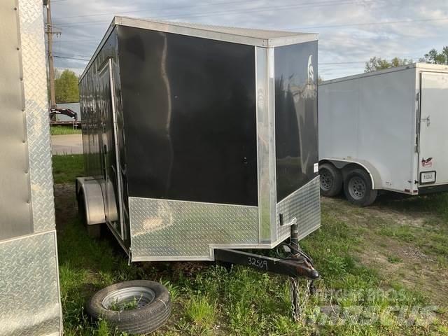 Spartan Cargo ボックスボディートレーラー