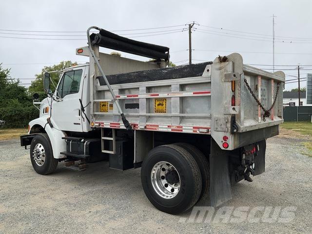 Sterling L7500 ダンプ