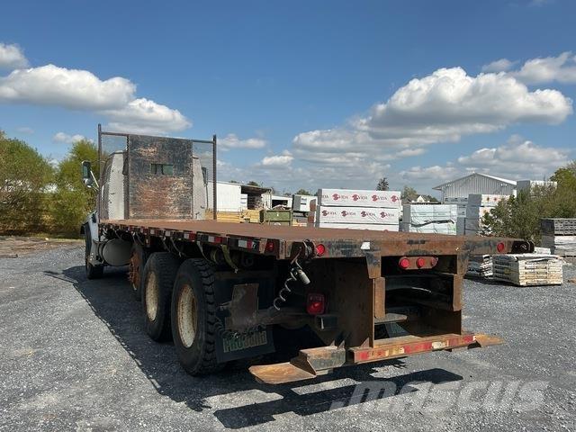 Sterling L9500 平ボディー