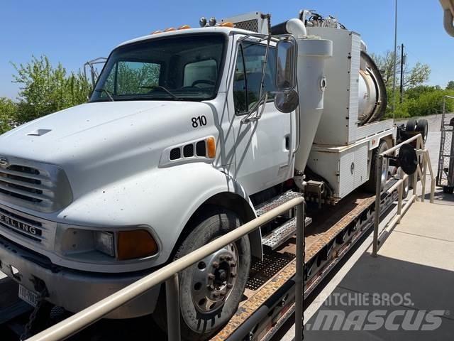 Sterling M7500 コンバイン／バキュームトラック