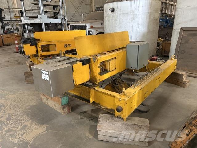  Street オーバーヘッド、ガントリークレーン