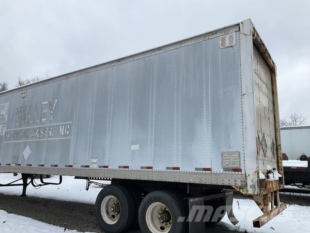 Strickland  ボックスボディートレーラー