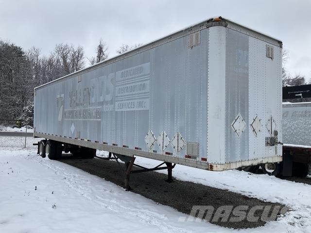 Strickland  ボックスボディートレーラー