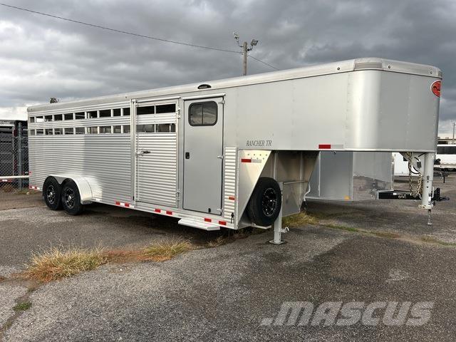 Sundowner  家畜輸送用トレーラー