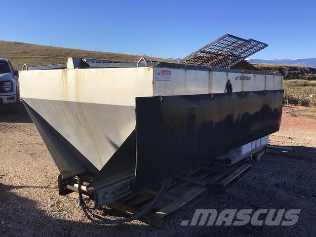 Swenson  砂と塩撒き専用車