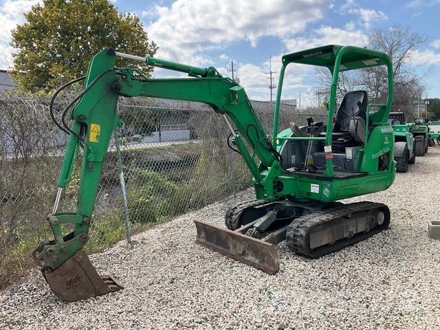 Takeuchi TB230 大型油圧ショベル12t以上（パワーショベル・ユンボ）