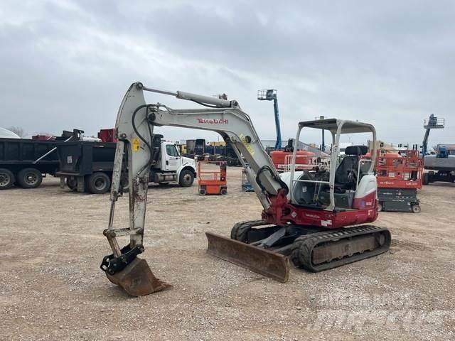 Takeuchi TB260 大型油圧ショベル12t以上（パワーショベル・ユンボ）