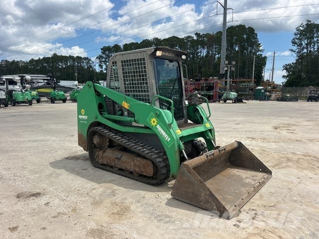 Takeuchi TL8 スキッドステアローダー