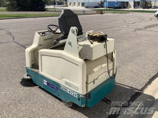 Tennant 6200 屋内用スイーパー
