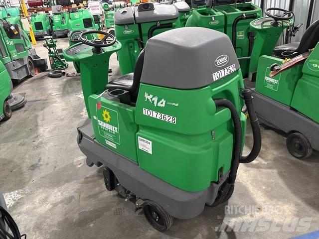 Tennant R14 床洗浄機（スクラバー）