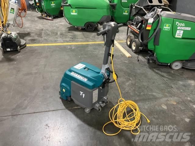 Tennant T1 床洗浄機（スクラバー）