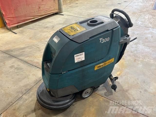Tennant T300 床洗浄機（スクラバー）