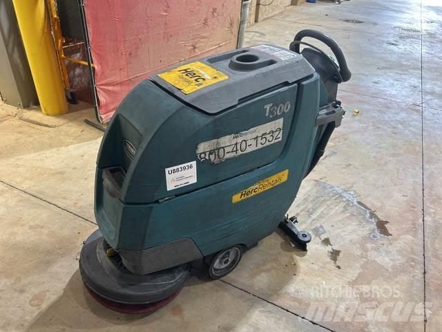 Tennant T300 床洗浄機（スクラバー）