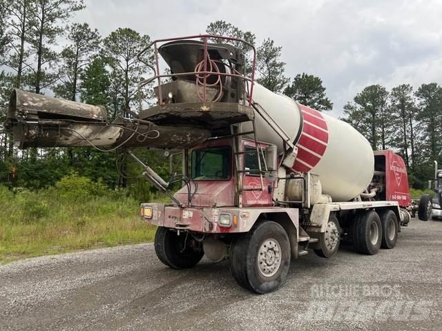 Terex Advance その他トラック