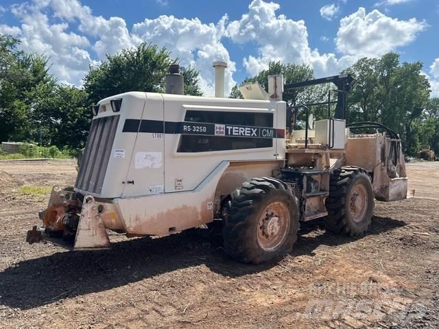 Terex RS 325B ソイルコンパクター