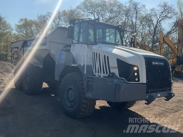 Terex TA300 アーティキュレート式ダンプトラック