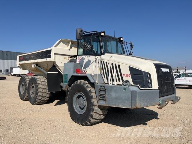 Terex TA300 アーティキュレート式ダンプトラック
