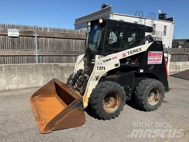 Terex TSR-70 スキッドステアローダー