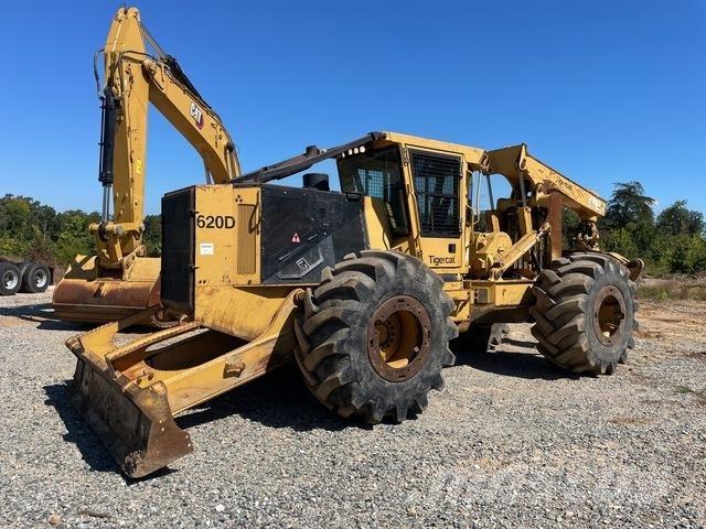 Tigercat 620D スキッダー