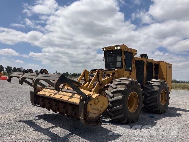 Tigercat 760B フェラーバンチャー